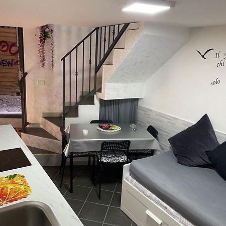 Bella Mbriana Apartment Napoli Exterior foto