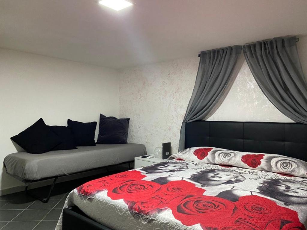 Bella Mbriana Apartment Napoli Exterior foto